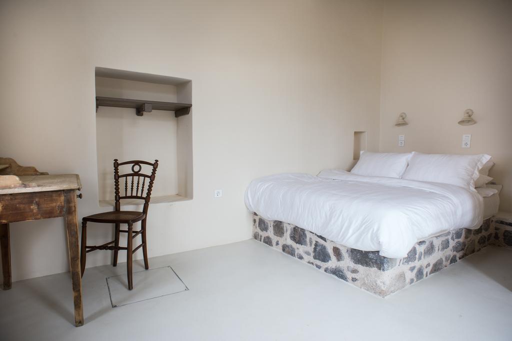 Villa Moustafa Stone House à Emporeiós Extérieur photo