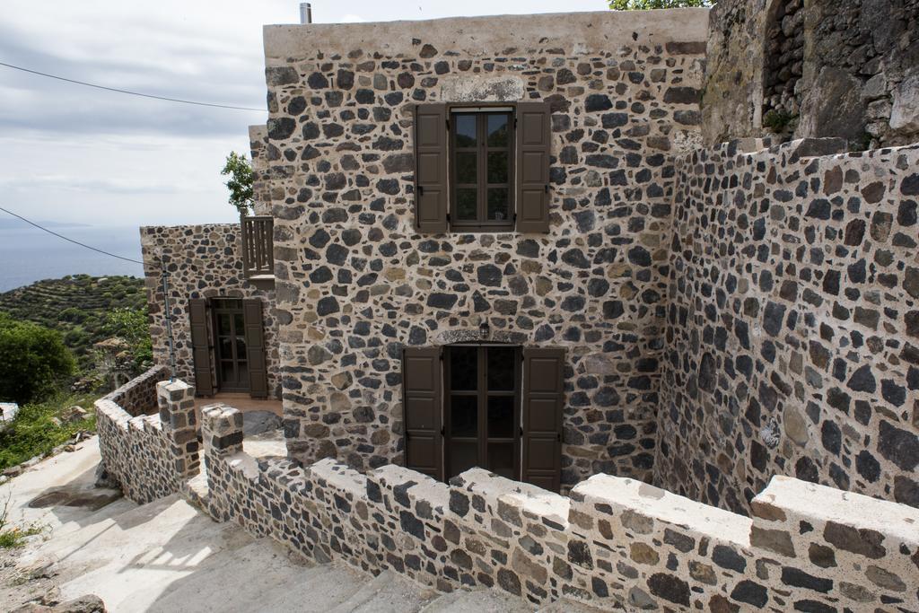 Villa Moustafa Stone House à Emporeiós Extérieur photo
